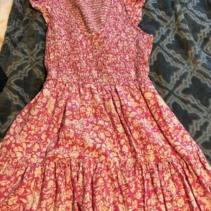 Floral Pink and White Dress With Pockets!